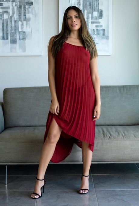 Nisbetiye Üniversiteli Escort Dila ile VIP Buluşma