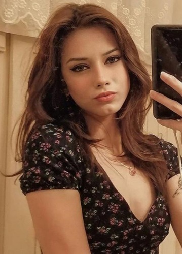 Sibel Dikilitaş Escort Profil Resmi Sibel - Dikilitaş VIP Escort Bayan Modeli - Gerçek Fotoğraflı İlan