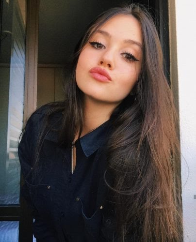 Asuman Dikilitaş Escort Profil Resmi Asuman - Dikilitaş VIP Escort Bayan Modeli - Gerçek Fotoğraflı İlan
